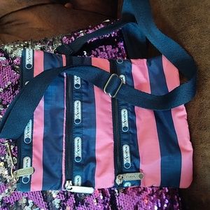 leSports cross body  sac